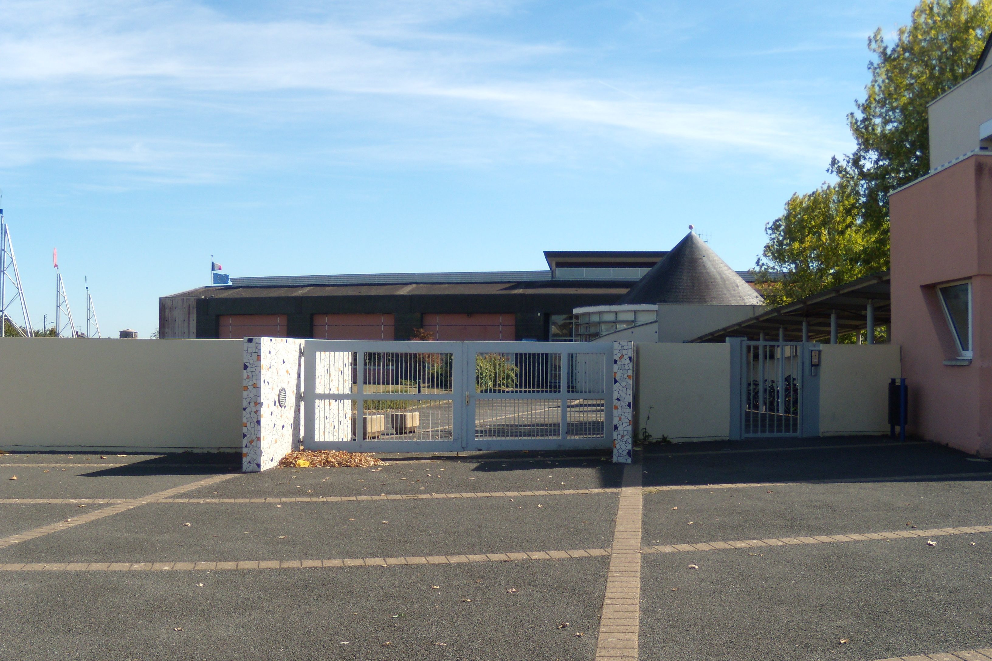 Collège Maryse Bastie  Collège  Ingrandes Sur Loire