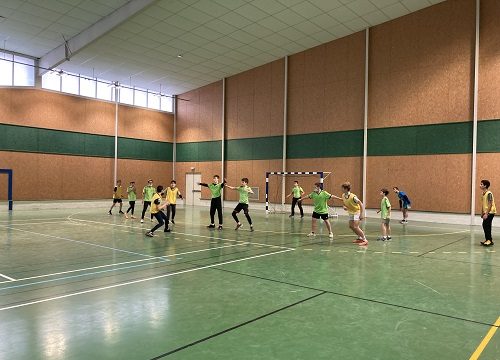 Tournoi UNSS Handball : les minimes terminent en tête